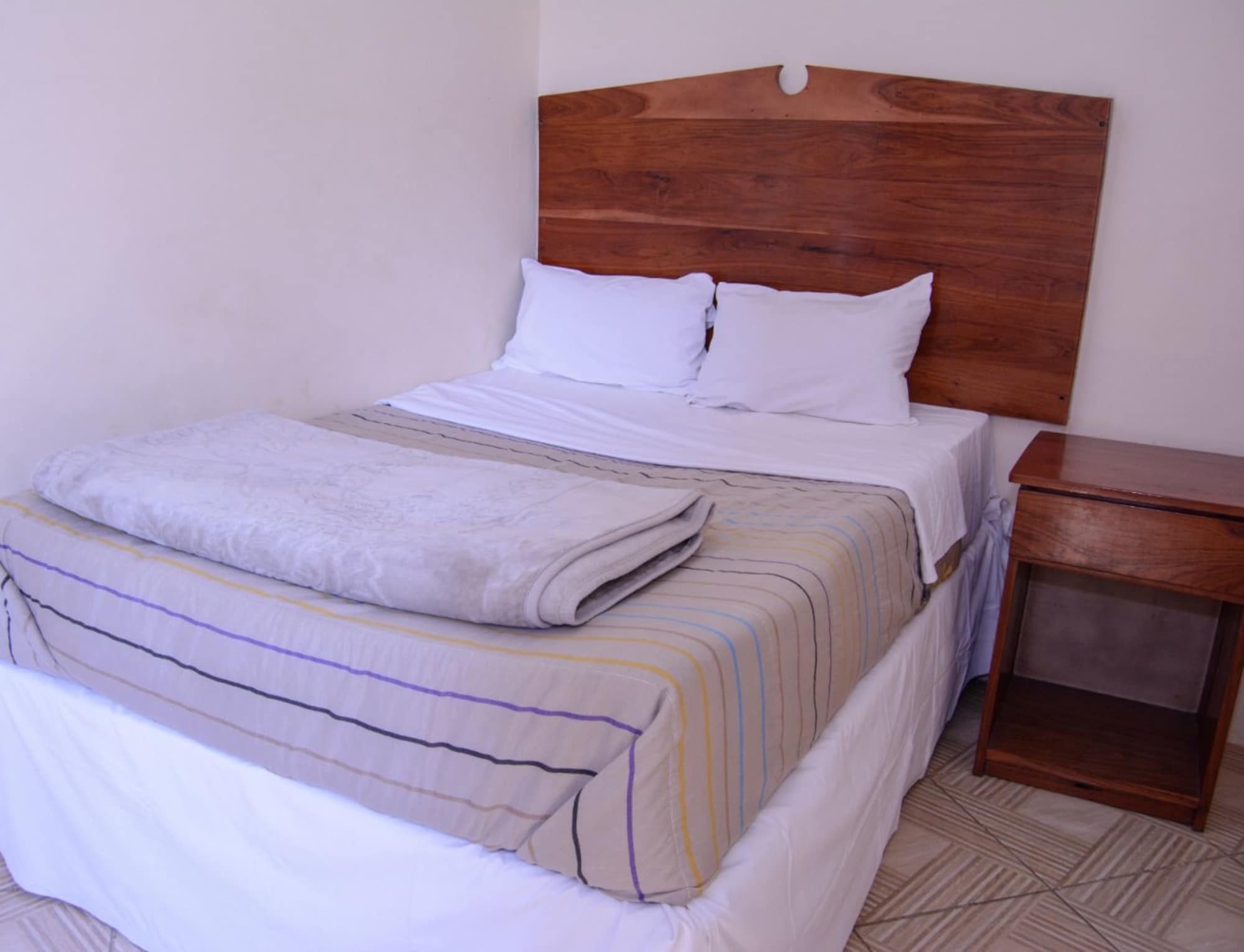 The Palace Guest House Harare Esterno foto